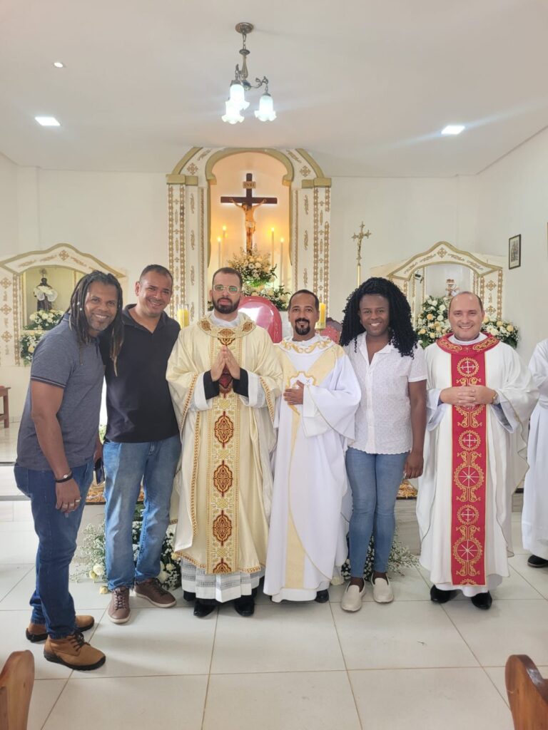 Dia de Reis movimenta fiéis no distrito de Serra Grande