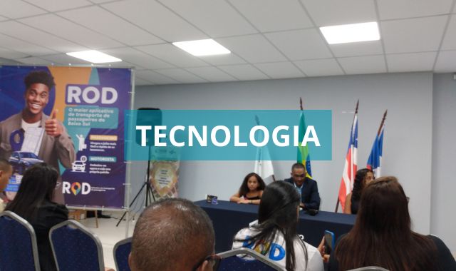 É simples e fácil de cadastrar e usar. Existem duas versões, uma para motoristas e uma para passageiros.