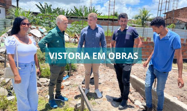 Prefeito de Valença vistoria obras na Escola Clemenceau Teixeira
