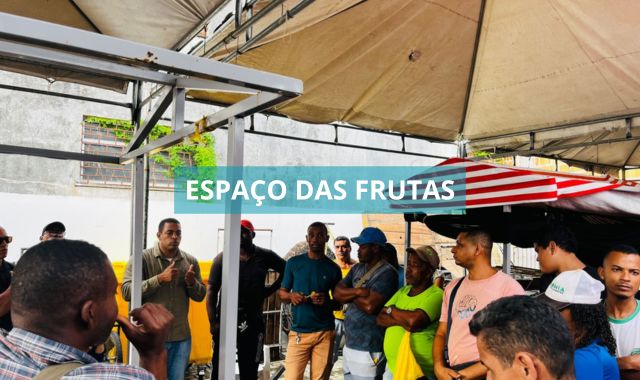 Prefeitura de Valença se reúne com ambulantes do Espaço das Frutas para discutir melhorias e reorganização do local