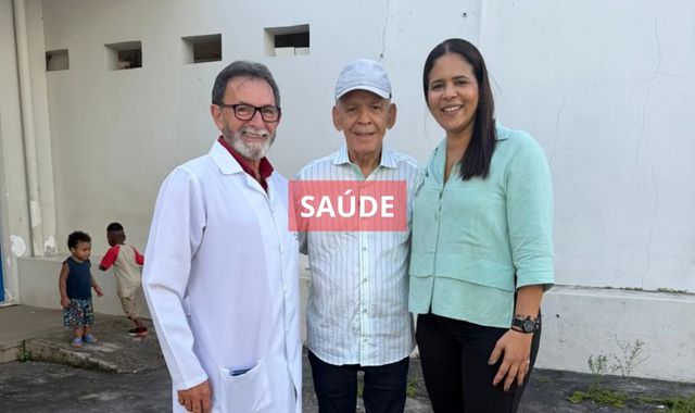 Prefeito de Valença, Marcos Medrado, visita Policlínica Municipal