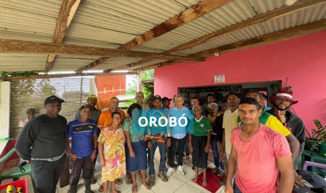 Prefeito Marcos Medrado visita comunidades da Colônia e Capela, no Orobó