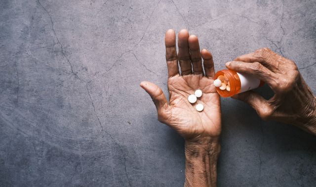 Anvisa aprova novo medicamento para tratamento de forma rara de câncer no sangue