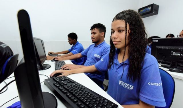 SENAI Bahia oferece 160 vagas para cursos técnicos na região Sul