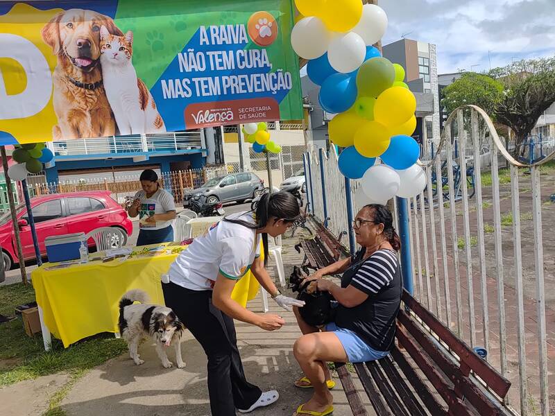 Valença realiza Dia D da Vacinação Antirrábica e amplia proteção de cães e gatos