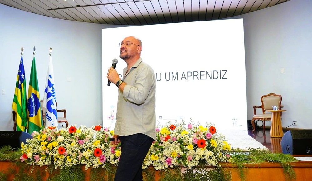 Movimento Bahia pela Educação realiza formação gratuita em Alfabetização Inclusiva com Fernando Lauria