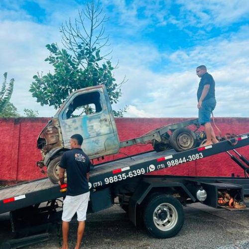 Prefeitura inicia remoção de veículos abandonados em vias públicas de Valença