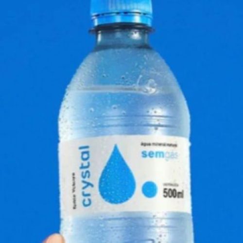 Anvisa determina recolhimento de lote de água mineral Crystal após detecção de bactéria
