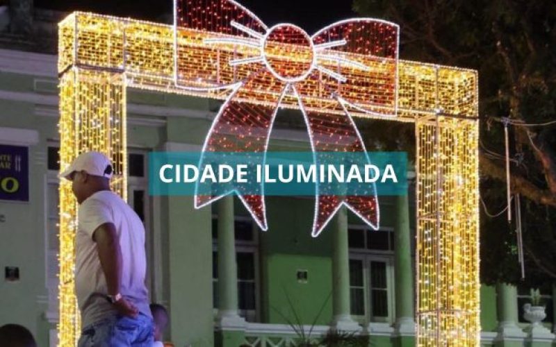 Prefeitura de Valença entrega decoração natalina e encanta valencianos com a “Cidade Iluminada“