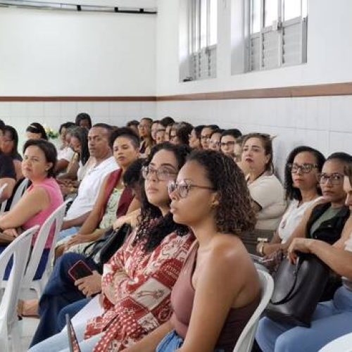 Consulta pública debate implantação da BNCC Computação na rede municipal de Valença