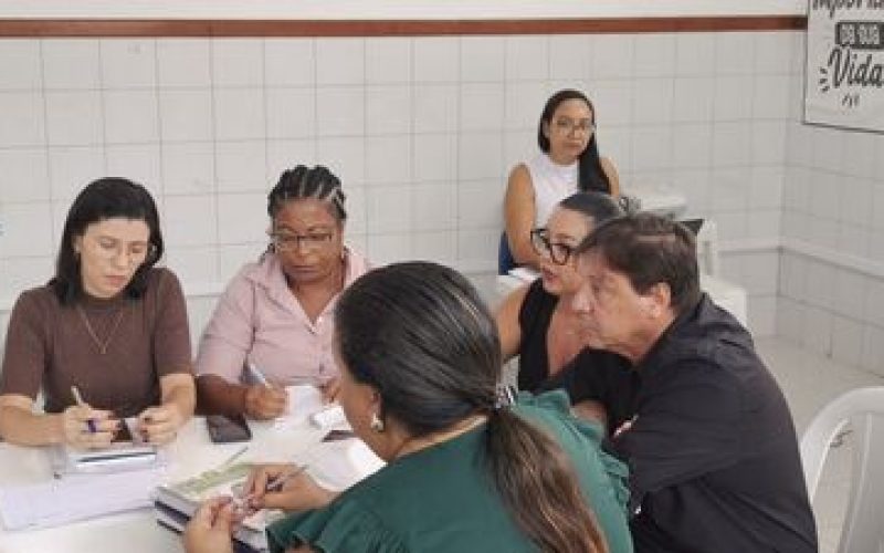 Educação municipal discute ações para melhorar atendimento a alunos com necessidades específicas