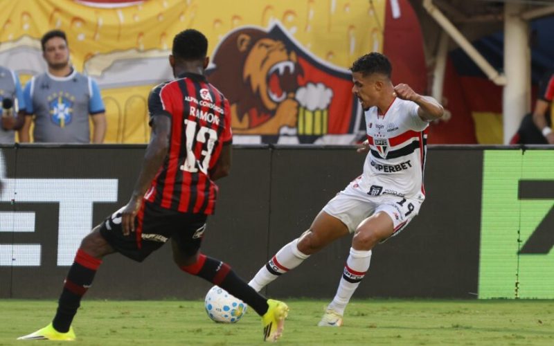 Vitória vence o São Paulo em casa por 2 x 0 e Bahia ganha de virada para o Mirassol com resultado de 2x 1