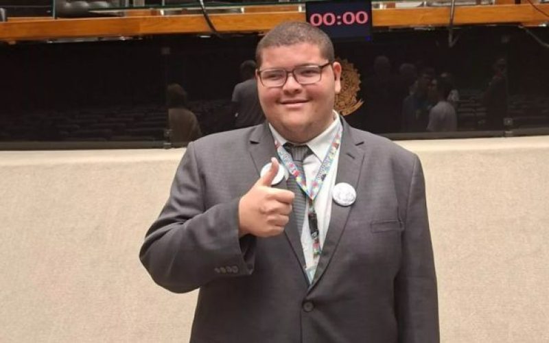 João Pedro Mercês deixa o PT, filia-se ao PSD