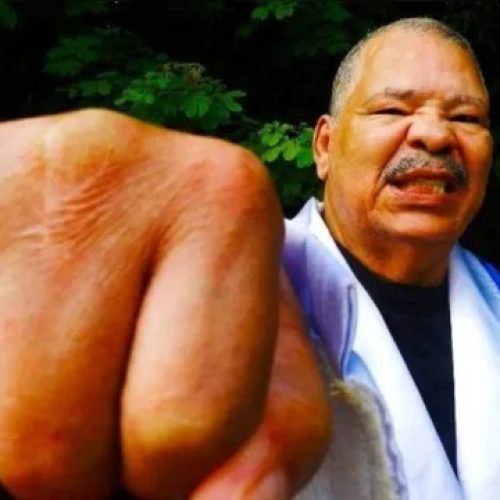 Morre ex-boxeador Maguila aos 66 anos