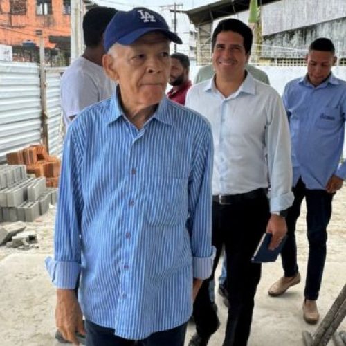 Marcos Medrado acompanha obras em andamento em Valença