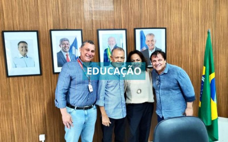 Prefeito Marcos Medrado recebe ex-secretária de educação do Estado