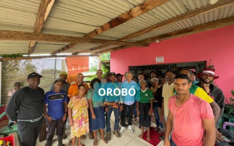 Prefeito Marcos Medrado visita comunidades da Colônia e Capela, no Orobó