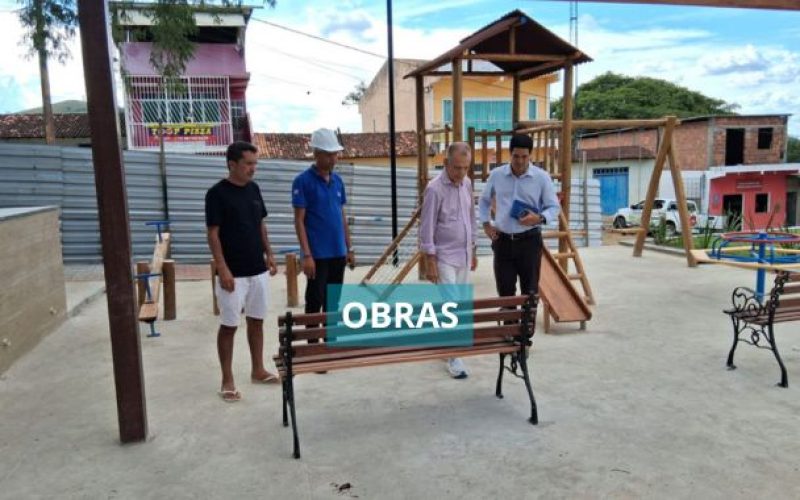 Praça São Benedito em Serra Grande