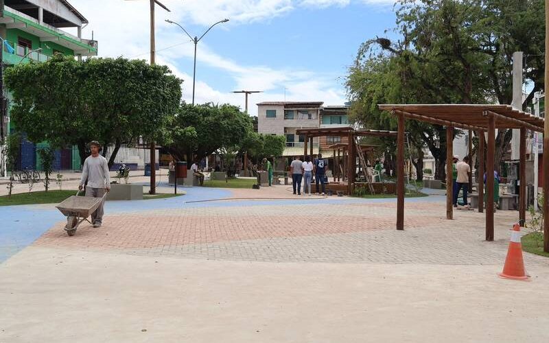 Praça São José, em Guaibim, entra na reta final de revitalização e deve ser entregue em breve