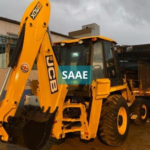 Com recursos próprios, SAAE investe em nova retroescavadeira